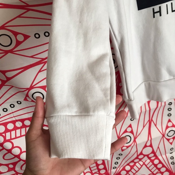Tommy Hilfiger Classic Crew Neck SOLD - Picture 2 of 7